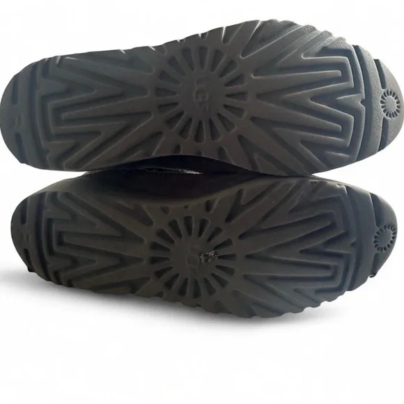UGG Classic Gray Suede Boots - Picture 3 of 7